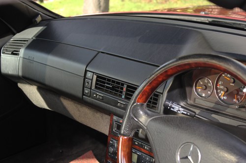 2000 Mercedes-Benz SL320 R129 For Sale (picture 36 of 137)