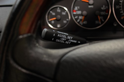 2000 Mercedes-Benz SL320 R129 For Sale (picture 58 of 137)