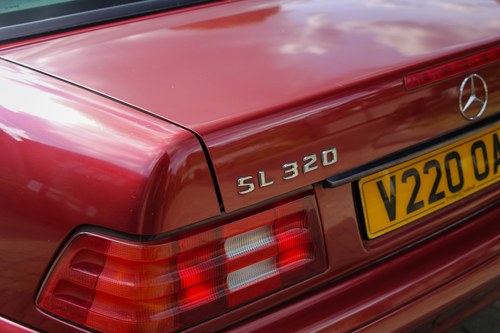 2000 Mercedes-Benz SL320 R129 For Sale (picture 87 of 137)