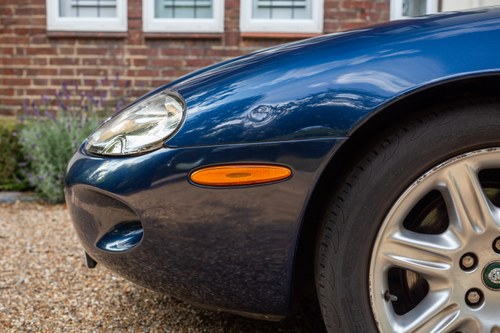 1999 Jaguar XK8 zum Verkauf (Bild 69 von 123)