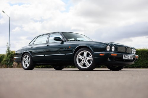 1998 Jaguar X308 XJR In vendita (immagine 41 di 176)