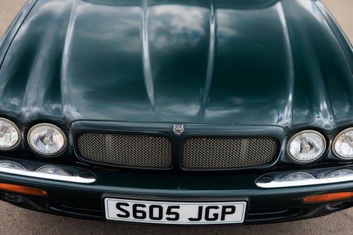 1998 Jaguar X308 XJR In vendita (immagine 107 di 176)