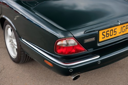 1998 Jaguar X308 XJR In vendita (immagine 135 di 176)