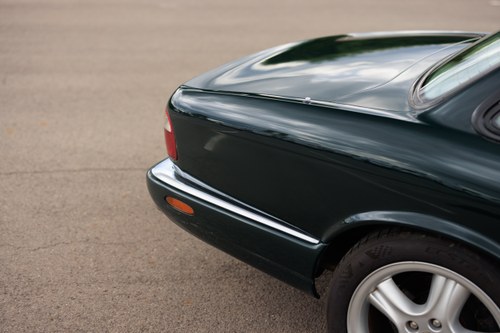 1998 Jaguar X308 XJR In vendita (immagine 146 di 176)