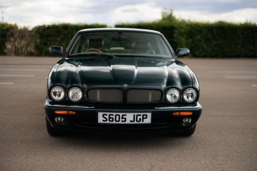 1998 Jaguar X308 XJR In vendita (immagine 28 di 176)