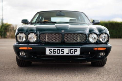 1998 Jaguar X308 XJR In vendita (immagine 4 di 176)