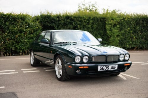 1998 Jaguar X308 XJR In vendita (immagine 3 di 176)