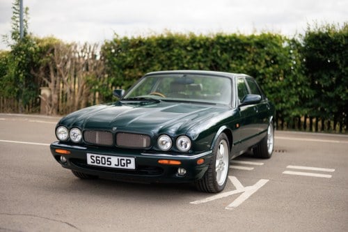 1998 Jaguar X308 XJR In vendita (immagine 29 di 176)