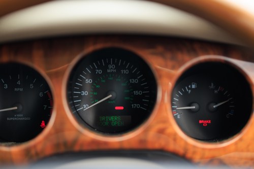 1998 Jaguar X308 XJR In vendita (immagine 76 di 176)