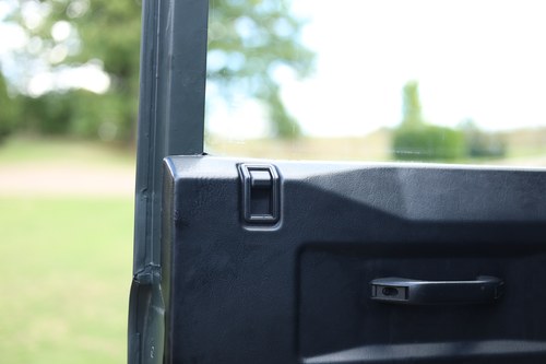 1987 Land Rover 110 Ambulance ex-Singapore Armed Forces In vendita (immagine 50 di 194)