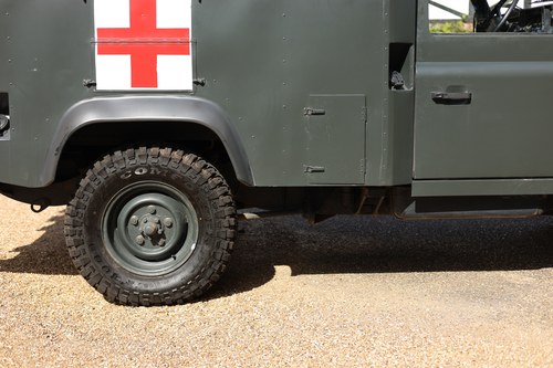 1987 Land Rover 110 Ambulance ex-Singapore Armed Forces In vendita (immagine 130 di 194)
