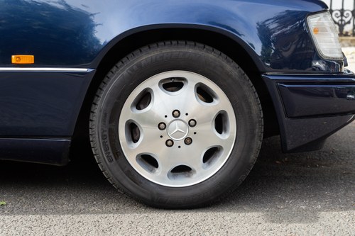 1994 Mercedes-Benz C124 320E à vendre (picture 21 of 150)