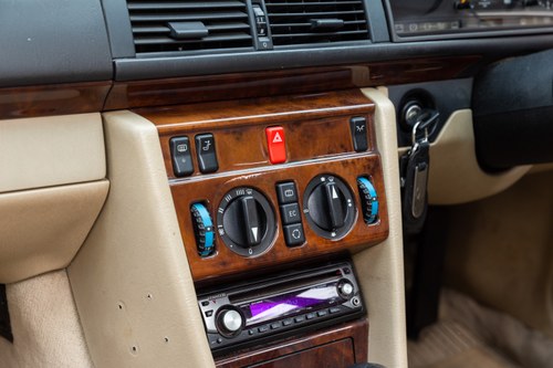 1994 Mercedes-Benz C124 320E à vendre (picture 55 of 150)