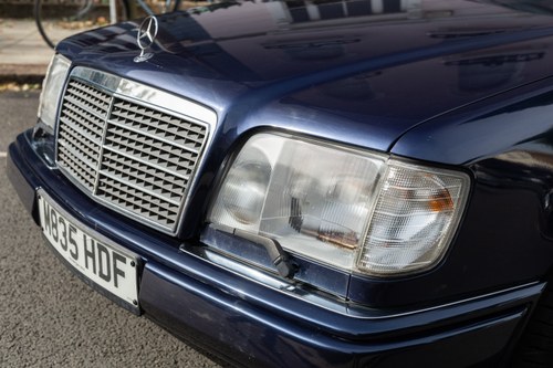 1994 Mercedes-Benz C124 320E à vendre (picture 84 of 150)