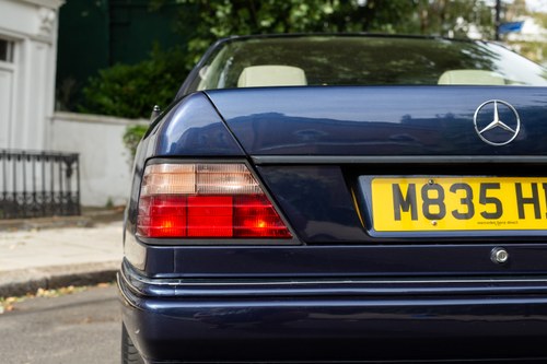 1994 Mercedes-Benz C124 320E à vendre (picture 95 of 150)