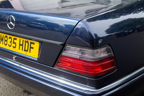 1994 Mercedes-Benz C124 320E à vendre (picture 99 of 150)