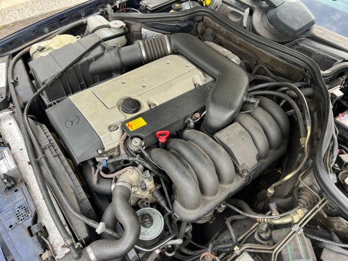 1994 Mercedes-Benz C124 320E à vendre (picture 102 of 150)