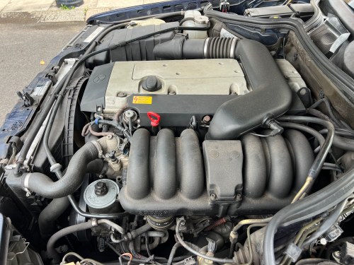 1994 Mercedes-Benz C124 320E à vendre (picture 104 of 150)