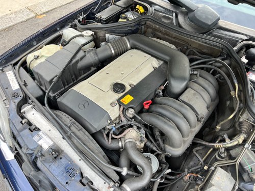 1994 Mercedes-Benz C124 320E à vendre (picture 117 of 150)