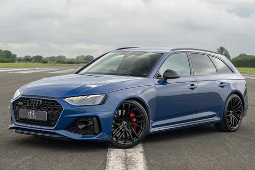 2023 Audi RS4 Avant TFSI V6 Carbon Black For Sale
