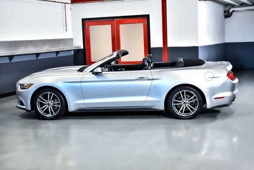 2016 Ford Mustang Mk6 2.3L EcoBoost Convertible 310hp For Sale (picture 21 of 82)