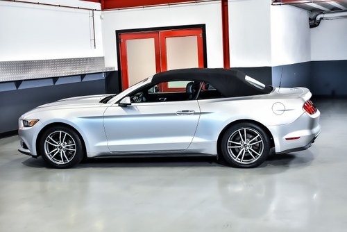 2016 Ford Mustang Mk6 2.3L EcoBoost Convertible 310hp For Sale (picture 27 of 82)