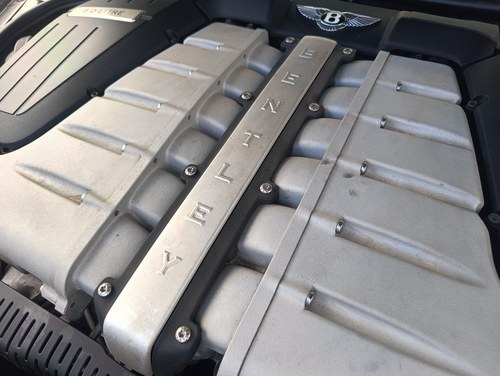 2006 Bentley Flying Spur W12 à vendre (picture 41 of 58)