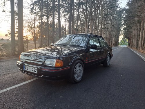 1988 Ford Escort Mk4 XR3i In vendita (immagine 3 di 61)