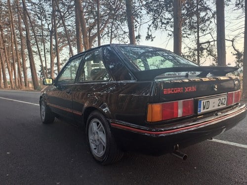 1988 Ford Escort Mk4 XR3i In vendita (immagine 16 di 61)