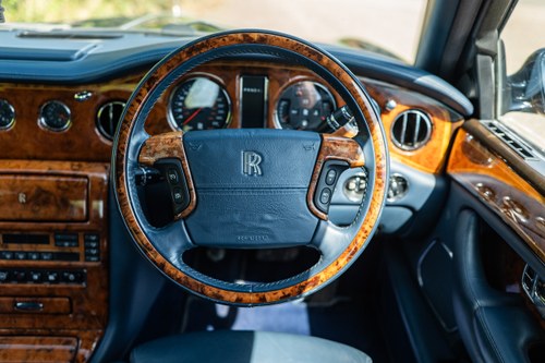 2001 Rolls-Royce Silver Seraph Park Ward LWB In vendita (immagine 105 di 292)