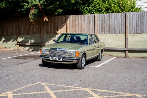 1984 Mercedes-Benz W123 300D Automatic In vendita (immagine 7 di 85)