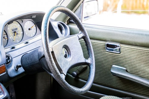 1984 Mercedes-Benz W123 300D Automatic In vendita (immagine 20 di 85)