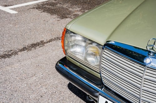 1984 Mercedes-Benz W123 300D Automatic In vendita (immagine 42 di 85)