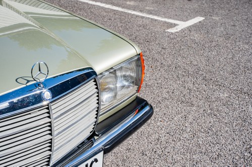 1984 Mercedes-Benz W123 300D Automatic In vendita (immagine 44 di 85)