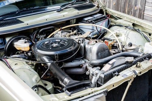 1984 Mercedes-Benz W123 300D Automatic In vendita (immagine 3 di 85)