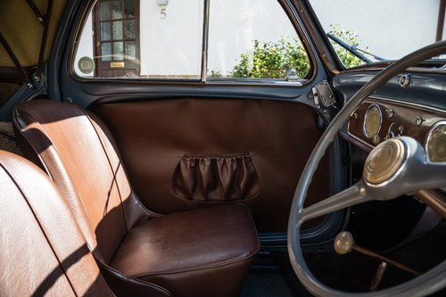 1954 Fiat 500C ‘Topolino’ Convertible Saloon Te koop (foto 53 van 148)