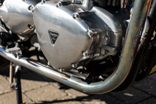 2002 Triumph Bonneville zum Verkauf (Bild 81 von 115)