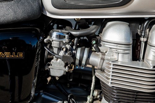 2002 Triumph Bonneville zum Verkauf (Bild 106 von 115)