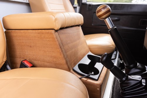 2011 Land Rover Defender 90 Puma 'Miserden' For Sale (picture 27 of 154)