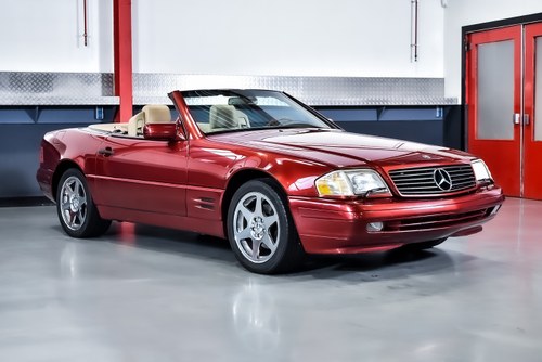 1997 Mercedes-Benz R129 SL500 Convertible 5,0L V8 In vendita (immagine 1 di 108)
