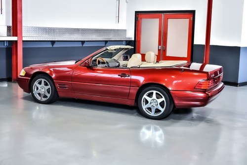 1997 Mercedes-Benz R129 SL500 Convertible 5,0L V8 In vendita (immagine 25 di 108)