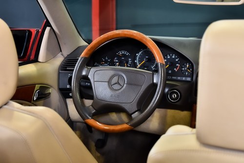 1997 Mercedes-Benz R129 SL500 Convertible 5,0L V8 In vendita (immagine 95 di 108)