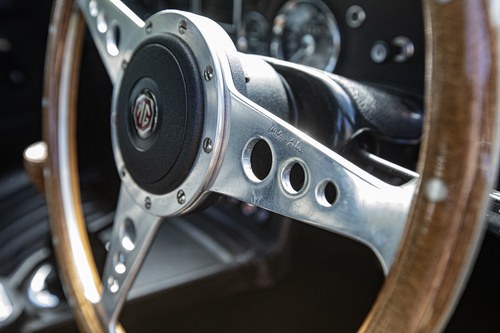 1974 MGB GT V8 MOD En venta (imagen 31 de 255)