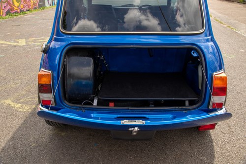 1993 Rover Mini Italian Job For Sale (picture 21 of 37)