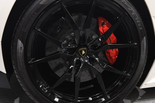 2016 Lamborghini Aventador V12 LP 700-4 Kaufen Bei