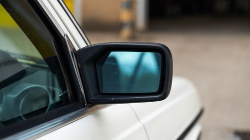 1984 Mercedes-Benz W123 230E Automatic Te koop (foto 99 van 209)