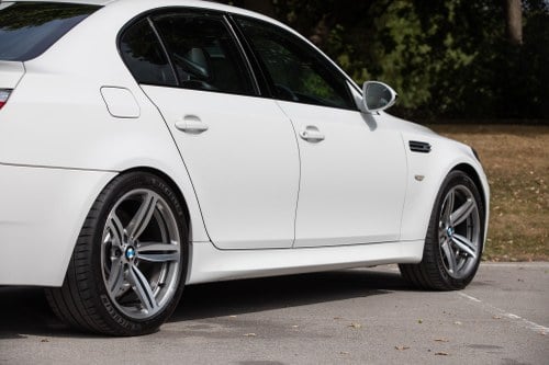 2010 BMW E60 M5 In vendita (immagine 136 di 210)