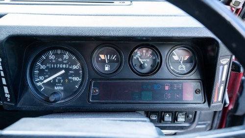 1984 Land Rover Ninety V8 In vendita (immagine 23 di 233)