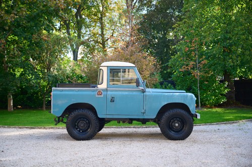 1974 Land Rover Series III 88" In vendita (immagine 12 di 159)