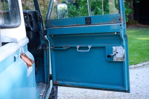 1974 Land Rover Series III 88" In vendita (immagine 31 di 159)